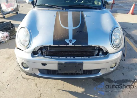 2009 Mini Cooper z USA, uszkodzony, nr VIN WMWMR33539TU96257